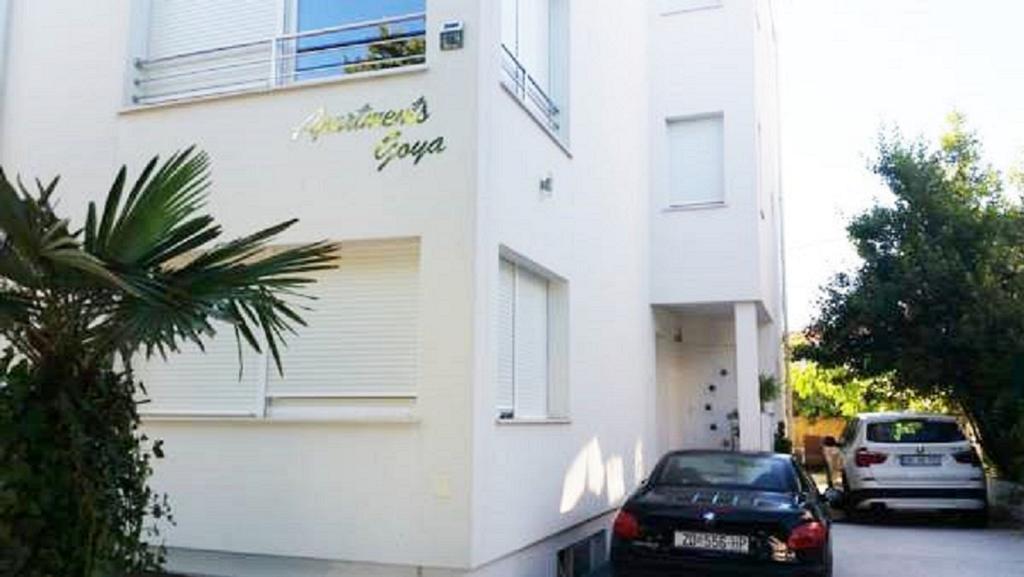 Deluxe Apartments Goya ザダル エクステリア 写真