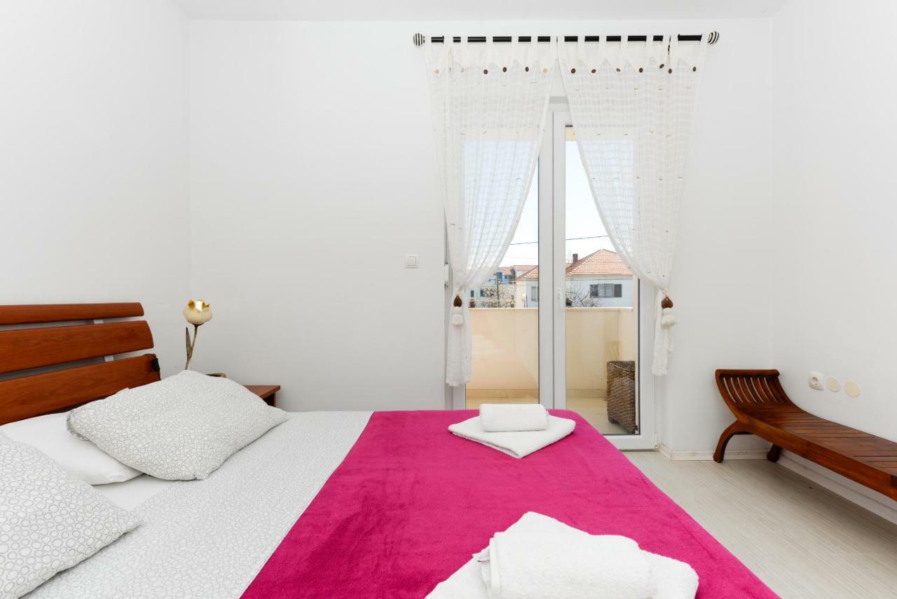 Deluxe Apartments Goya ザダル エクステリア 写真